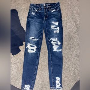 American eagle ripped skinny jeans